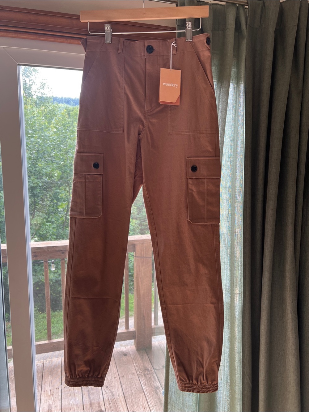 Wondery Isabel Pants
